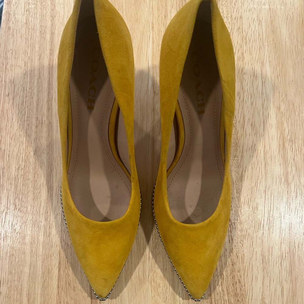 Coach Mustard Yellow Suede Pumps